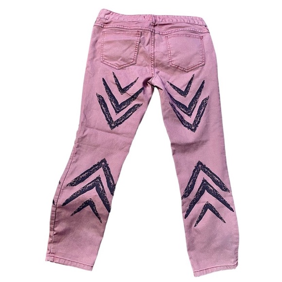 FREE PEOPLE DOTTED IKAT ARROW JEANS - Picture 4 of 11